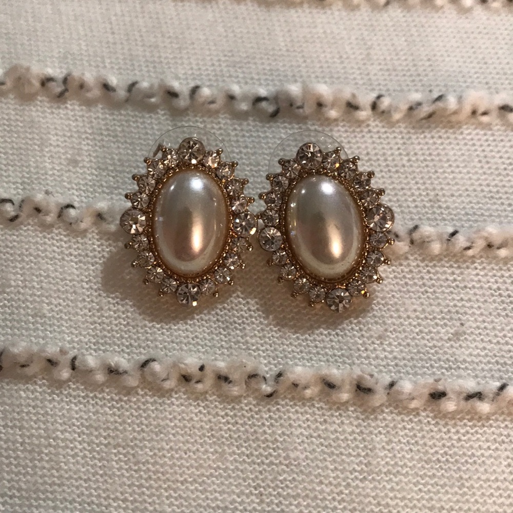 Pearl/diamond earrings